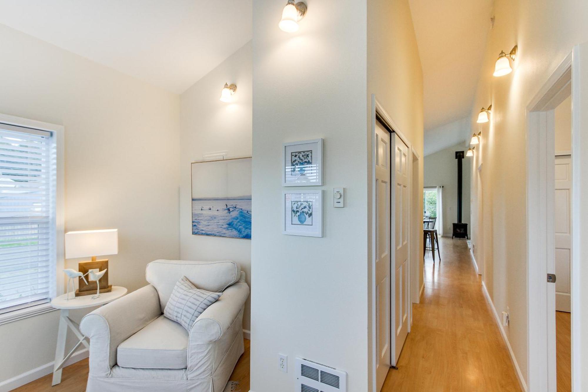 Airy Coastal Escape With Deck - Steps To Beach! Pacific Beach Bagian luar foto